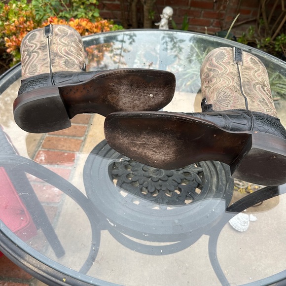 Lucchese alligator print Black and Brown Cowboy Boots with Decorative Stitching - Picture 8 of 11